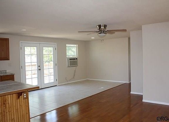 5th image of 1080 Indiana Ave