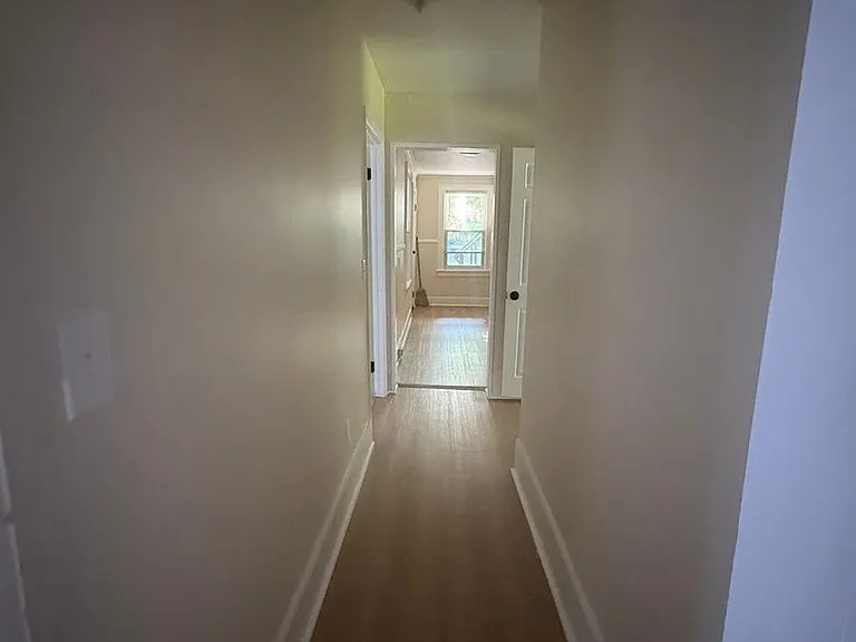 294 Saratoga St — Photo 3