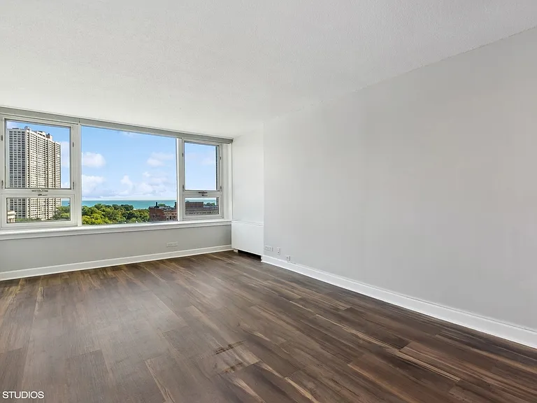 2728 N Hampden Ct #1203 — Photo 1