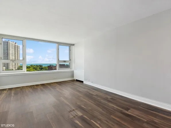 2728 N Hampden Ct APT 1203, Chicago, IL 60614