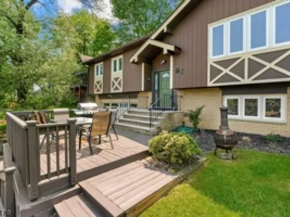 75 Birch Pkwy, Byram Twp., NJ 07871