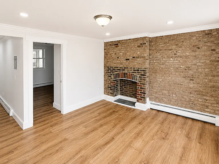201-203 N 2nd St #3 — Photo 9