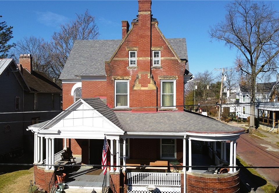 1st image of 1043 Juliana St