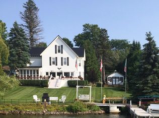 75 Saint Lawrence Ave, Waddington, NY 13694