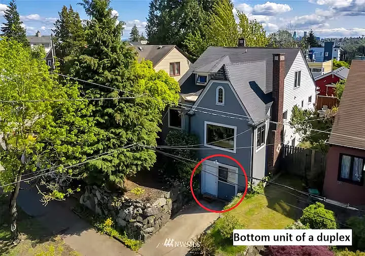 Front entrance (Bottom unit) including off street parking