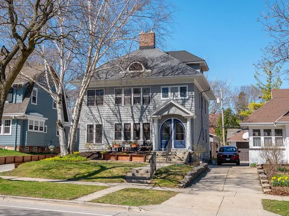 3467 North Maryland AVENUE, Milwaukee, WI 53211