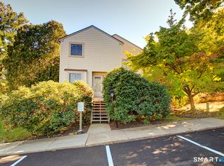Far Mill River, Stratford, CT 06614