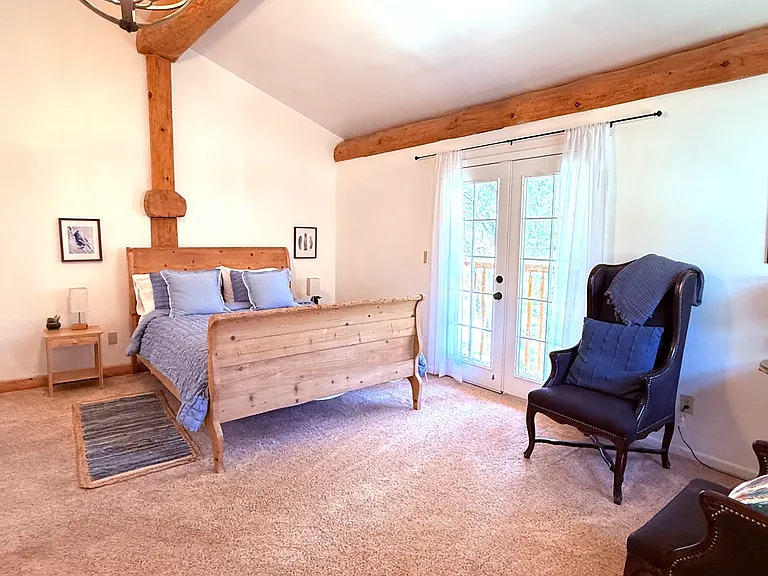 Upstairs bedroom #2