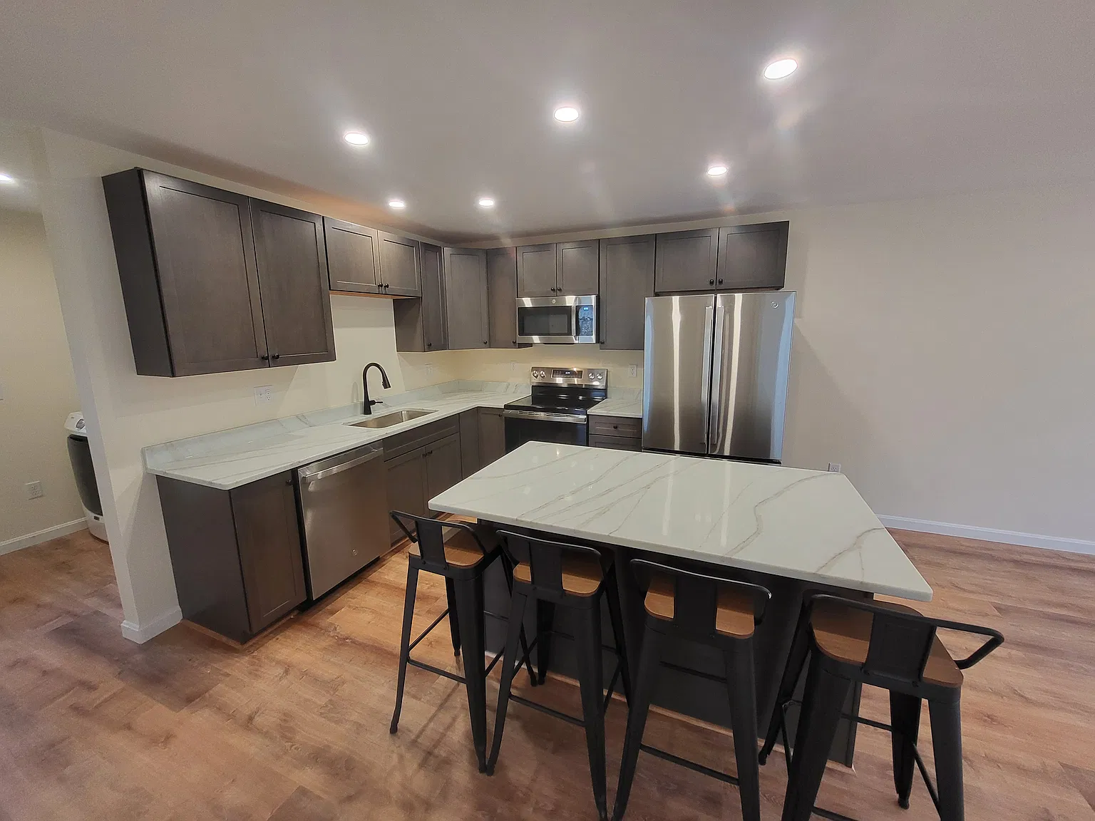 428 Town Farm Rd — Photo 4