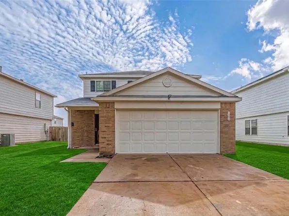 1335 Kane Ct, Rosenberg, TX 77471