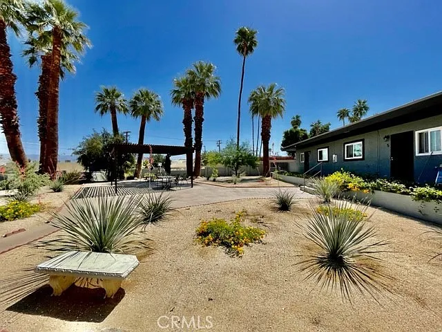 36947 Melrose Dr #D — Photo 2