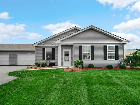 6338 Juniper Dr, Wonder Lake, IL 60097