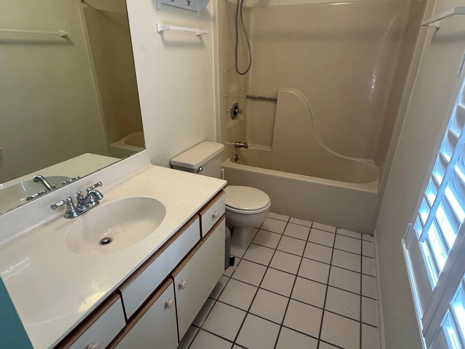 1644 Stuart Square Circle - 1 — Photo 2