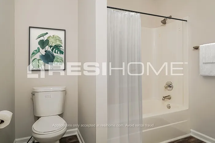 265 Postwood Ct — Photo 10