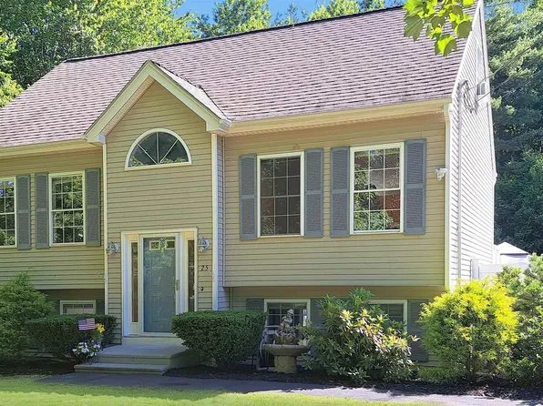 25 Hale Spring Road, Plaistow, NH 03865