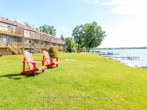 43 Olive Cres #201, Orillia, ON L3V 7M8