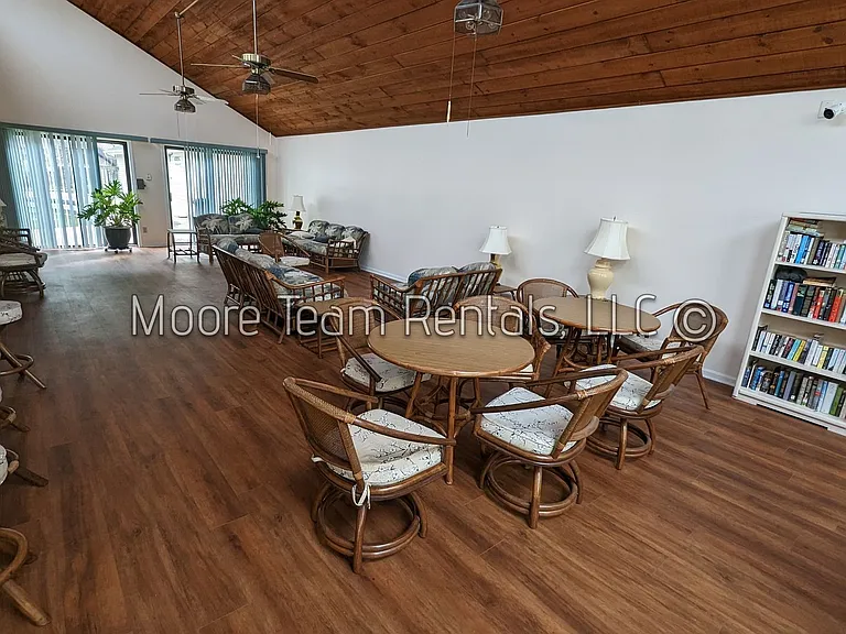 471 Britton Creek Dr — Photo 21