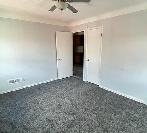 5th image of 2666 Kenwood Blvd #6