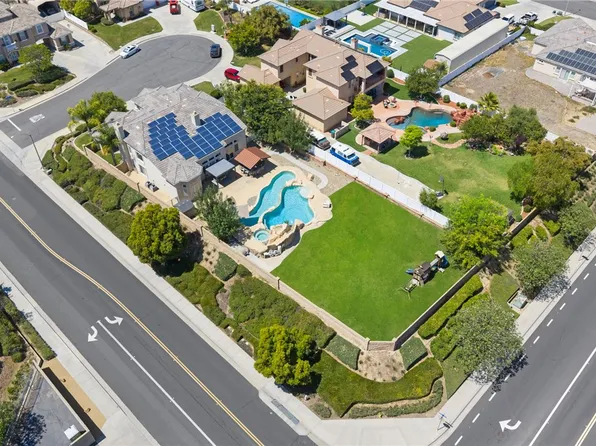 42490 Azure Sky Ct, Murrieta, CA 92562