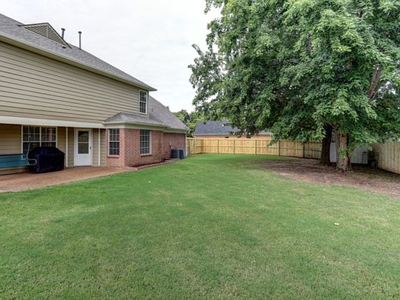 4th image of 7838 Hyman Dr