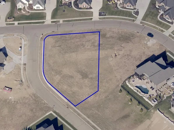 8229 Charlies Way, Cleves, OH 45002