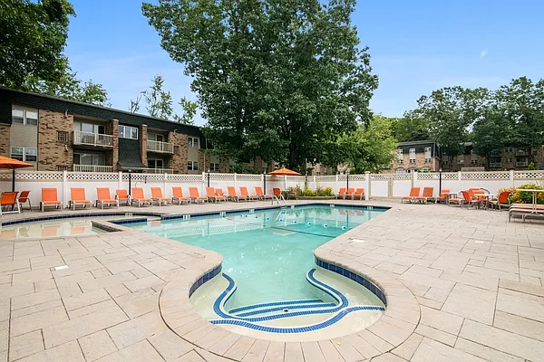 Stony Run at the Stockade Apartments — Photo 10