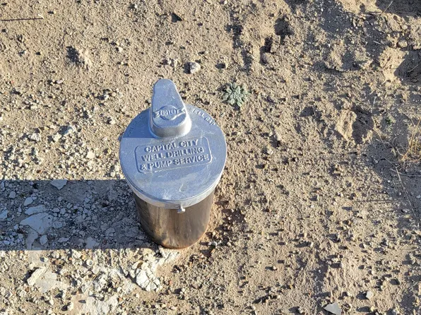 5155 Lemon St, Silver Springs, NV 89429