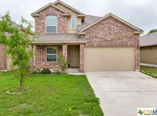 1605 Gateshead Dr, Seguin, TX 78155