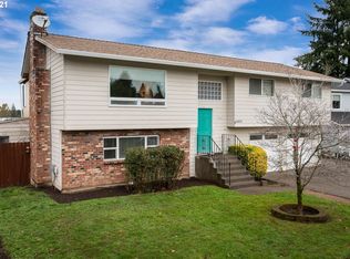 6453 SE Cavalier Way, Milwaukie, OR 97267