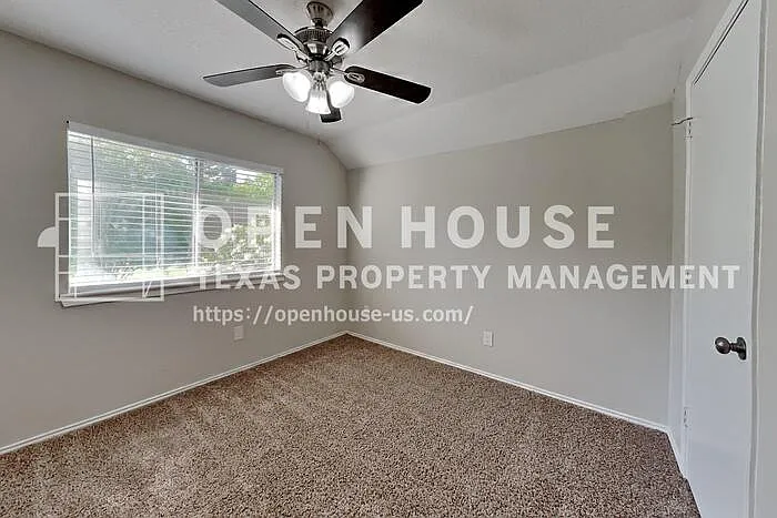 1314 Buchans Dr — Photo 14