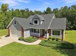 1416 Ashland Dr, Reidsville, NC 27320