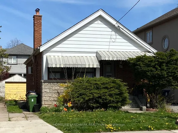 11 Hutton Ave #Basement, Toronto, ON M4C 3L2