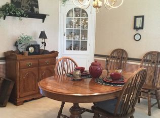 2751 W Ridgewood Cir, Zanesville, OH 43701