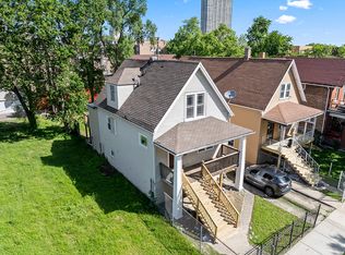 2728 E 76th St, Chicago, IL 60649