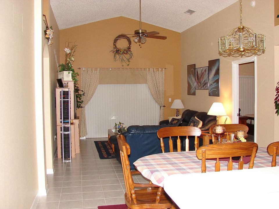 Dining/Family Room