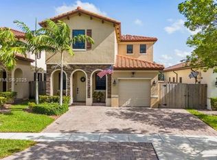 2417 NE 2nd Dr, Homestead, FL 33033