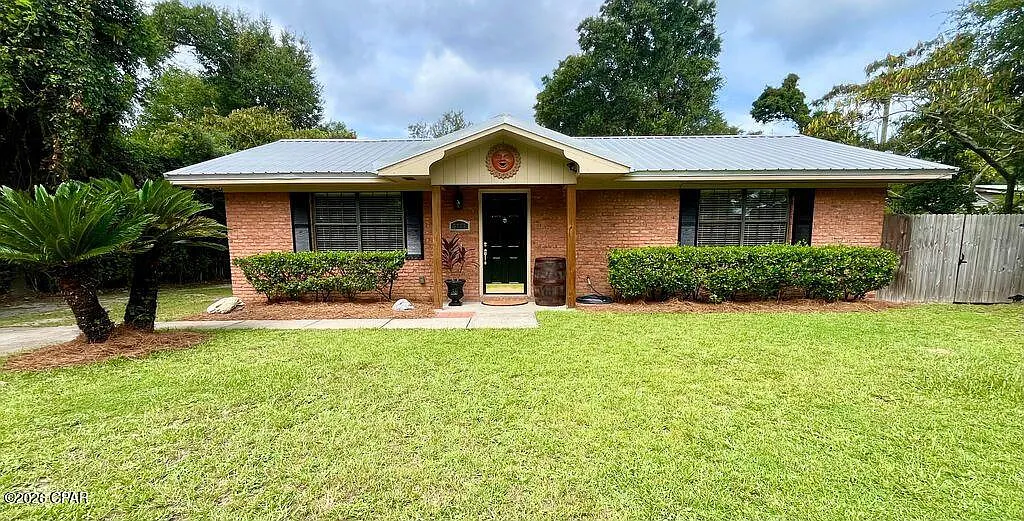 2 bed, 1000 sqft, $1,700 — Photo 1