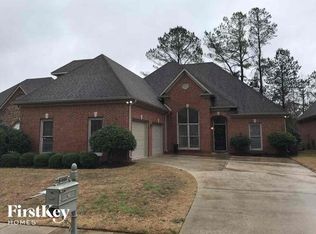 6006 Waterside Dr, Birmingham, AL 35244