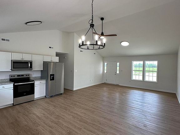 4th image of 2173 Rowan Road