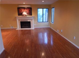 37 Gate House Ln #37, Edison, NJ 08820