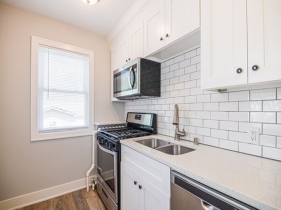 4th image of 1665 Sherburne Ave APT 1