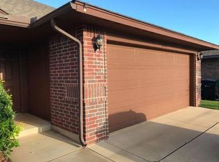 620 Inverleith Cir, Yukon, OK 73099