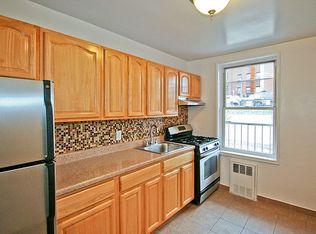 2710 30th Ave APT 2B, Astoria, NY 11102