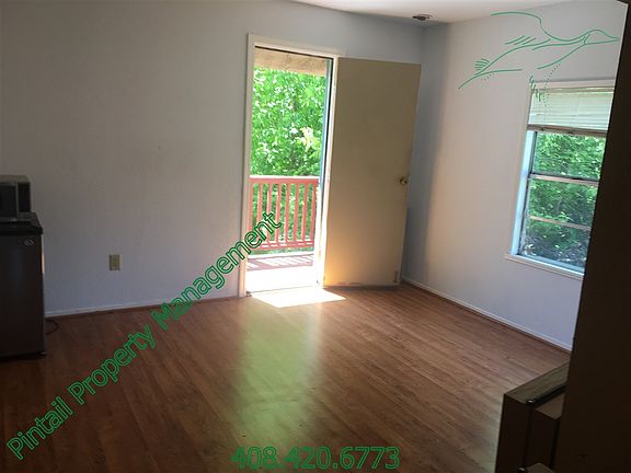 4th image of 651 Miller St #4
