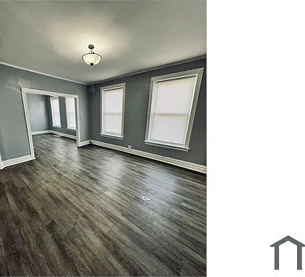 1707 W 66th St #1 — Photo 1
