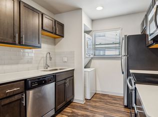 Munger Court, Dallas, TX 75204