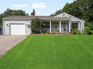 85 Annaquatucket Rd, North Kingstown, RI 02852