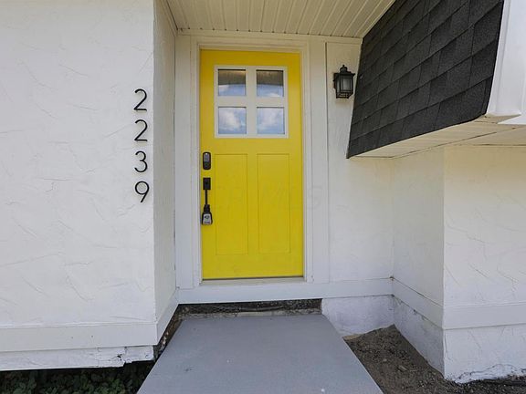 2nd image of 2239 Kilbourne Ave