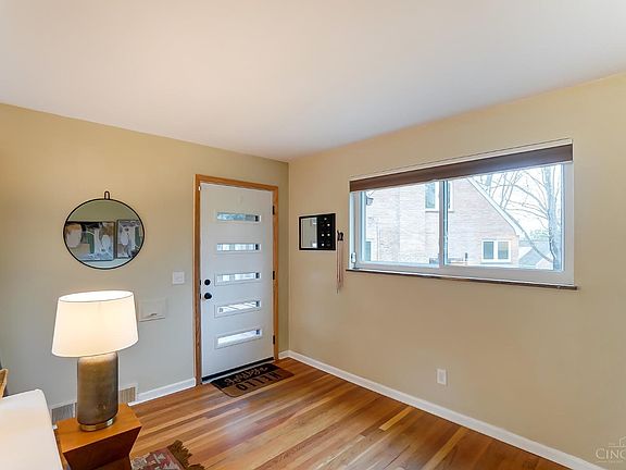 5th image of 5708 Abelia Ct