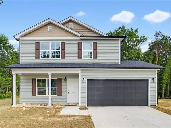 1019 Duggins St, Kernersville, NC 27284